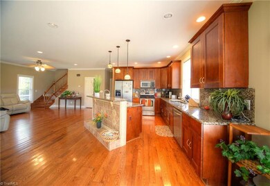 2534 High Meadow Dr, Asheboro, NC 27205 - photo 5