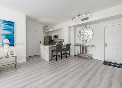 Tower Condominium at Cityplace unit 201, West Palm Beach, FL 33401 - photo 3