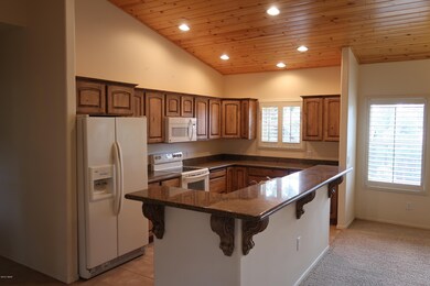 1021 E Cedar Ridge Run, Show Low, AZ 85901 - photo 7