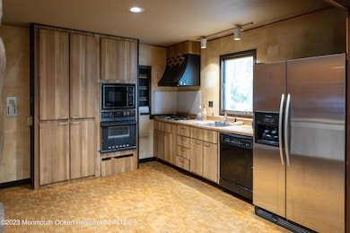 61 1/2 Rubin St, South River, NJ 08882 - photo 7