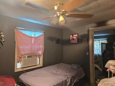 602 Center St, Bloomfield, MO 63825 - photo 5