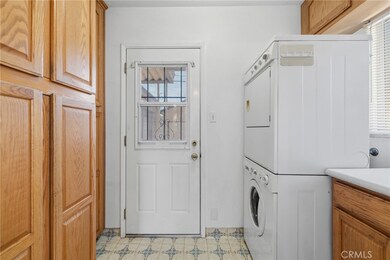 2912 Yearling St, Lakewood, CA 90712 - photo 7