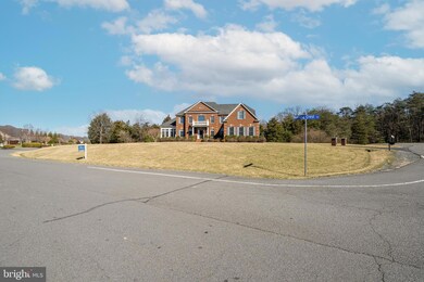 1693 Hunting Crest Way, Vienna, VA 22182 - photo 6