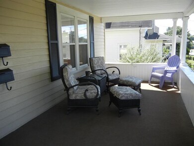 227 Weaver St, Winooski, VT 05404 - photo 5