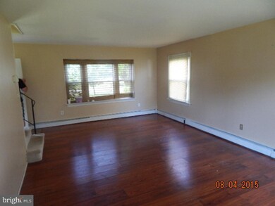 32 Bendix Ln, Willingboro, NJ 08046 - photo 4