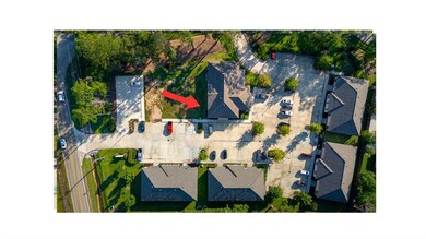 102 Fontainbleau Dr unit B1, Mandeville, LA 70471 - photo 4