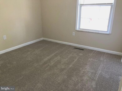 329 W 9th St, Front Royal, VA 22630 - photo 7