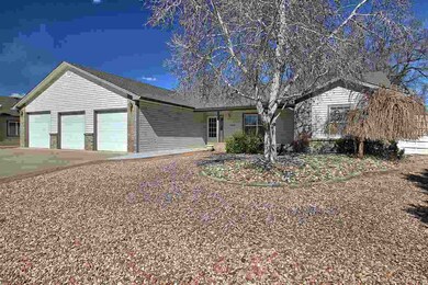 2470 Roaring Fork Dr, Grand Junction, CO 81505 - photo 2