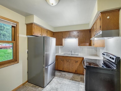 456 10th Ave S, South Saint Paul, MN 55075 - photo 5