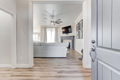 11720 SW 18th St, Yukon, OK 73099 - photo 5