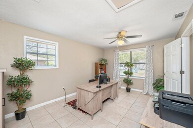 9-web-or-mls-5362 Opportunity Dr-03