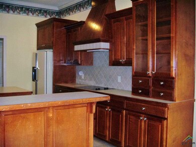 2912 Gloucester Dr, Tyler, TX 75707 - photo 7