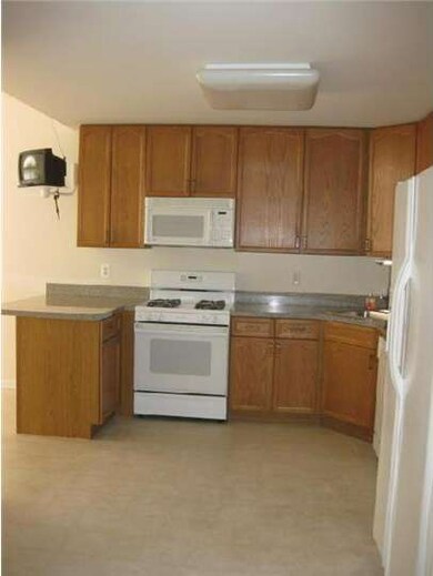 27 Grandview Dr, Warminster, PA 18974 - photo 6