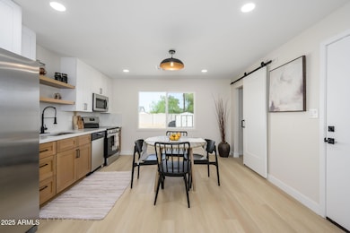 1116 E Almeria Rd, Phoenix, AZ 85006 - photo 5