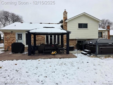 48765 Ben Franklin Dr, Shelby Township, MI 48315 - photo 3