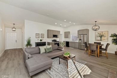 934 Gail Ave, Redlands, CA 92374 - photo 5