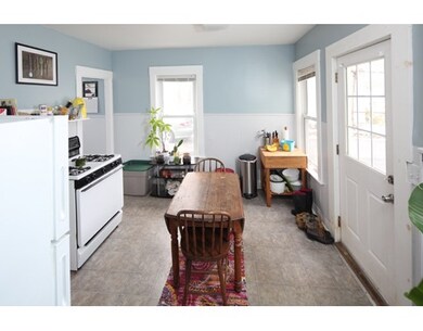 58 Albion St unit 2, Rockland, MA 02370 - photo 2