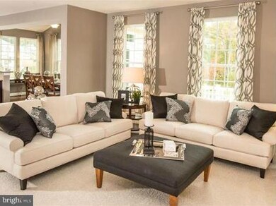 15609 Copper Beech Dr, Upper Marlboro, MD 20774 - photo 4