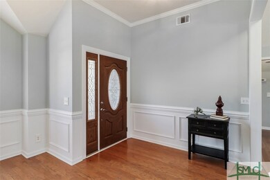 Open foyer with extra space!