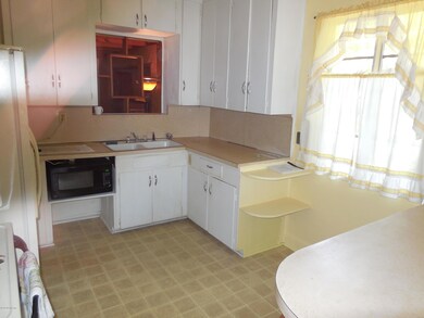 250 Spring Forest Ave, Jacksonville, FL 32216 - photo 7