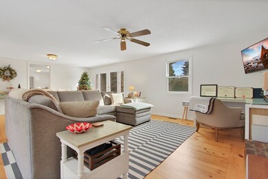 568 Groton St, Dunstable, MA 01827 - photo 5