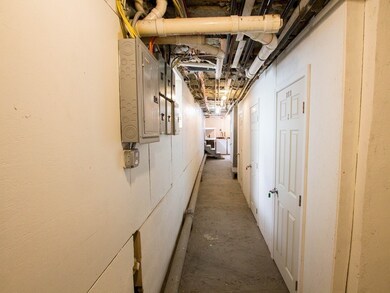 109 Tremont St unit 2, Cambridge, MA 02139 - photo 7