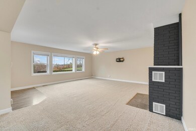 6719 Edgebrook Dr, Fort Wayne, IN 46804 - photo 7