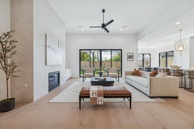 1225 Du Barry Ln, Houston, TX 77018 - photo 6