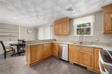 40 Quail Hollow Rd, Cranston, RI 02920 - photo 7