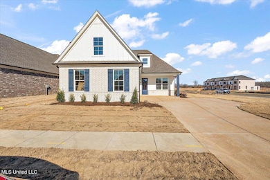 726 Coahoma Ct, Nesbit, MS 38651 - photo 2