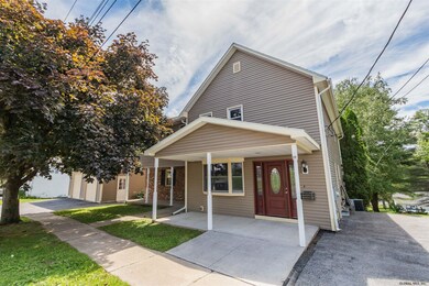 19 Worden St, Johnstown, NY 12095 - photo 4