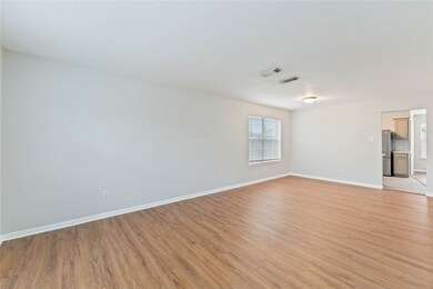 21507 Windsor Castle Dr, Spring, TX 77388 - photo 4