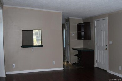 834 River Hill Rd, Statesville, NC 28625 - photo 4