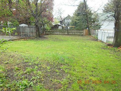 29 Washington St, Pawtucket, RI 02860 - photo 6