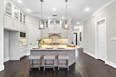 1711 Waterbury Way, Houston, TX 77055 - photo 3