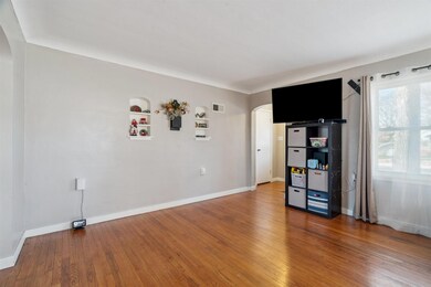 403 2nd St S, Coggon, IA 52218 - photo 7