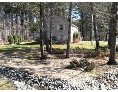 33 Apple Tree Ln, Manchester, ME 04351 - photo 3