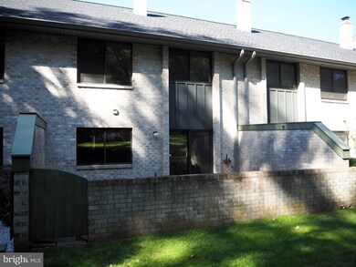 517 Foxwood Ln, Paoli, PA 19301 - photo 7