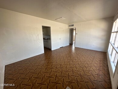 7334 Alpine Dr, El Paso, TX 79915 - photo 2