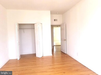 805 Brooks Ln unit 2, Baltimore, MD 21217 - photo 3