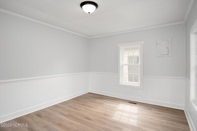 305 N Orion-6