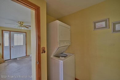 1019 Brook St, Scranton, PA 18505 - photo 5