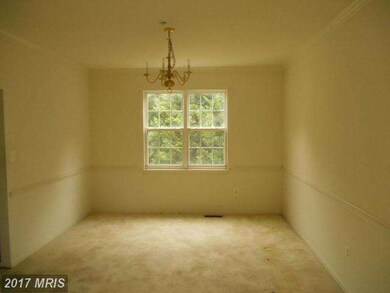 11802 Lilium Ln, Glenn Dale, MD 20769 - photo 5