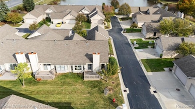 2503 Westmont Cir, Sterling Heights, MI 48310 - photo 5