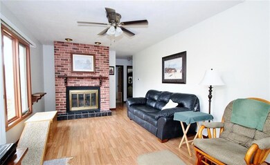 4027 Timber Ln, Des Moines, IA 50317 - photo 4