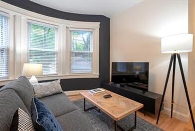 674 Washington St unit 6, Brookline, MA 02446 - photo 2