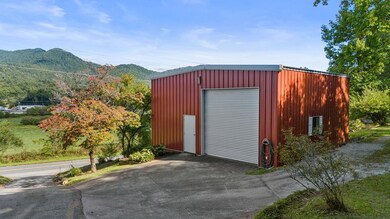 2497 Addington Bridge Rd, Franklin, NC 28734 - photo 4