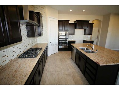 Kitchen. Stainless Steel Built-in Appliance Packag