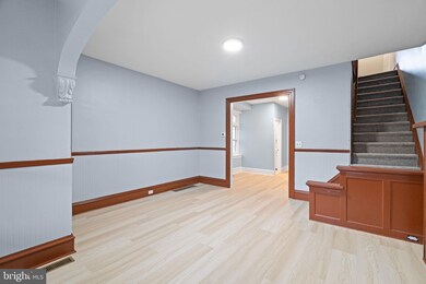 214 E Fornance St, Norristown, PA 19401 - photo 6