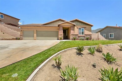 5423 N Pinnacle Ln, San Bernardino, CA 92407 - photo 2